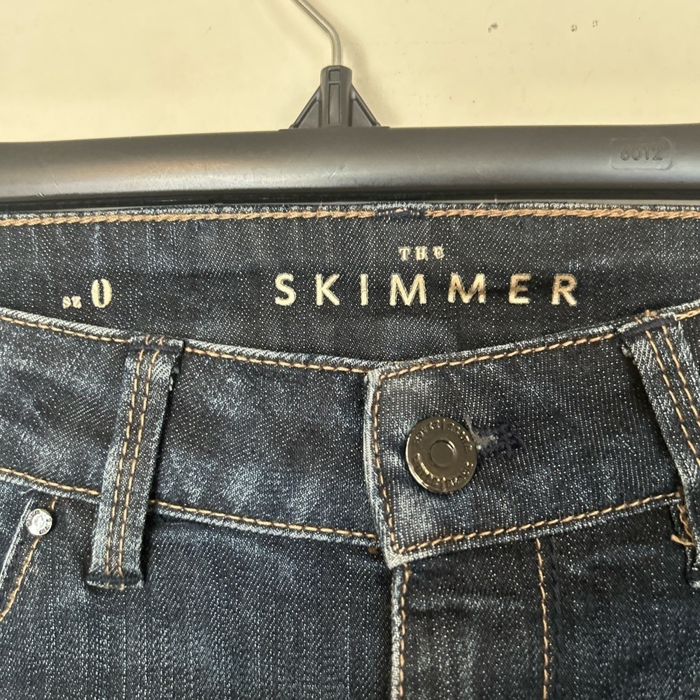 White house black market, the skimmer size 0 dark wash denim - Picture 6 of 12